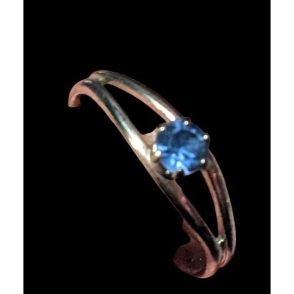 Casual Silver Tone Blue Stone Adjustable Ring Size 6 1/2 - Picture 2 of 13